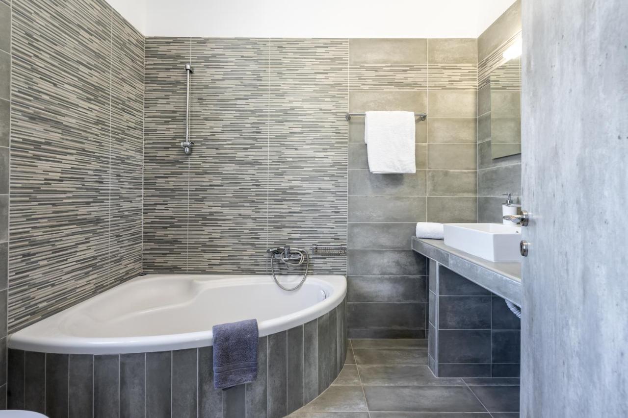 Aristos Garden Apartments Kalithies Ngoại thất bức ảnh