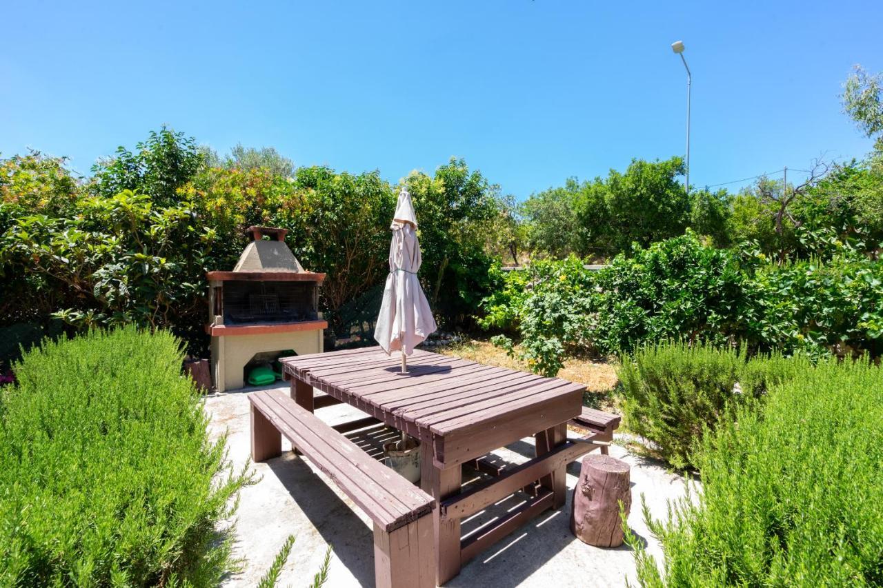 Aristos Garden Apartments Kalithies Ngoại thất bức ảnh