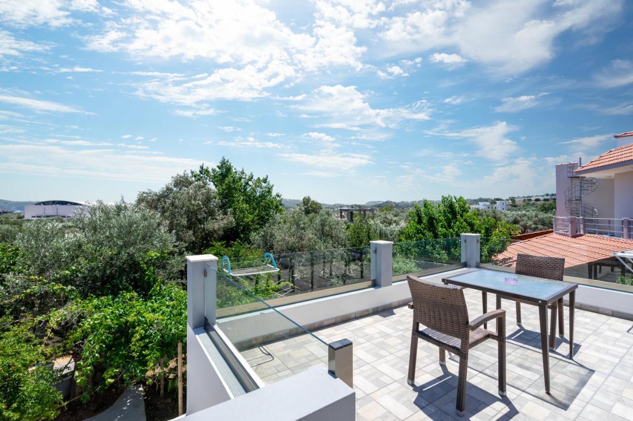 Aristos Garden Apartments Kalithies Ngoại thất bức ảnh
